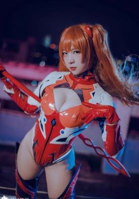 美女上错身