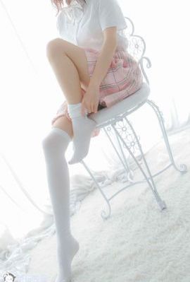 美人无泪
