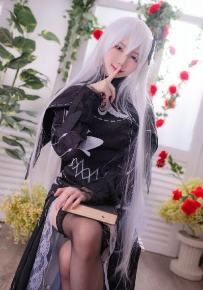 萨莎·格雷